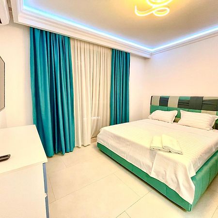 Marcony Boutique Apartments Mamaia Exterior foto